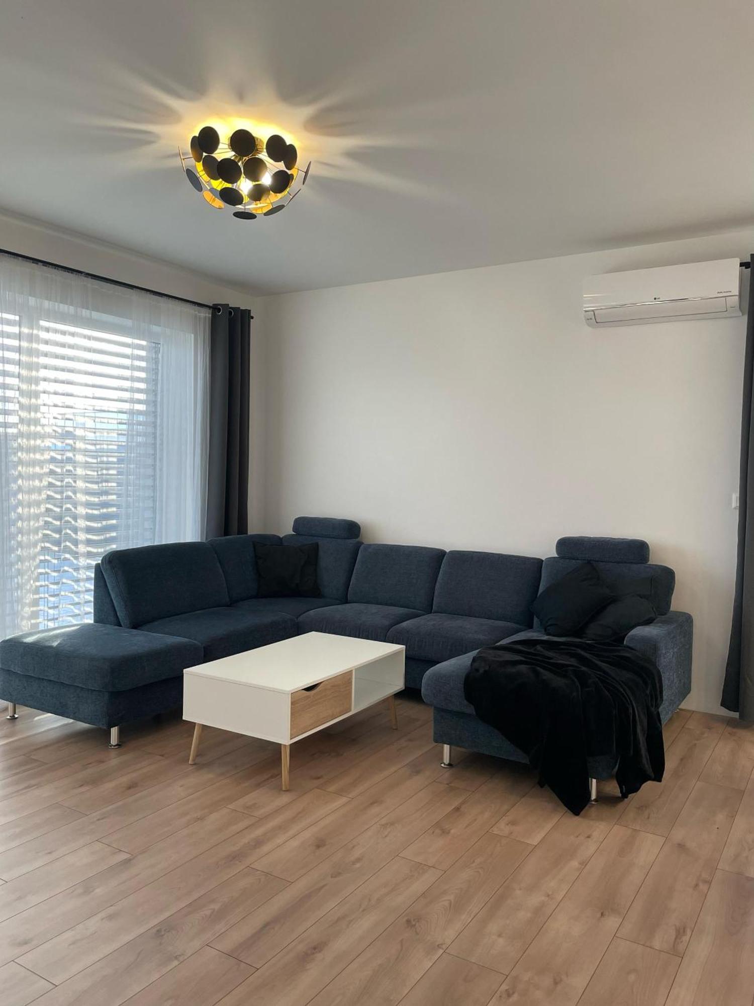 Klimatizovany Apartmanovy Dom, S Virivkou, 1B سينيتش المظهر الخارجي الصورة
