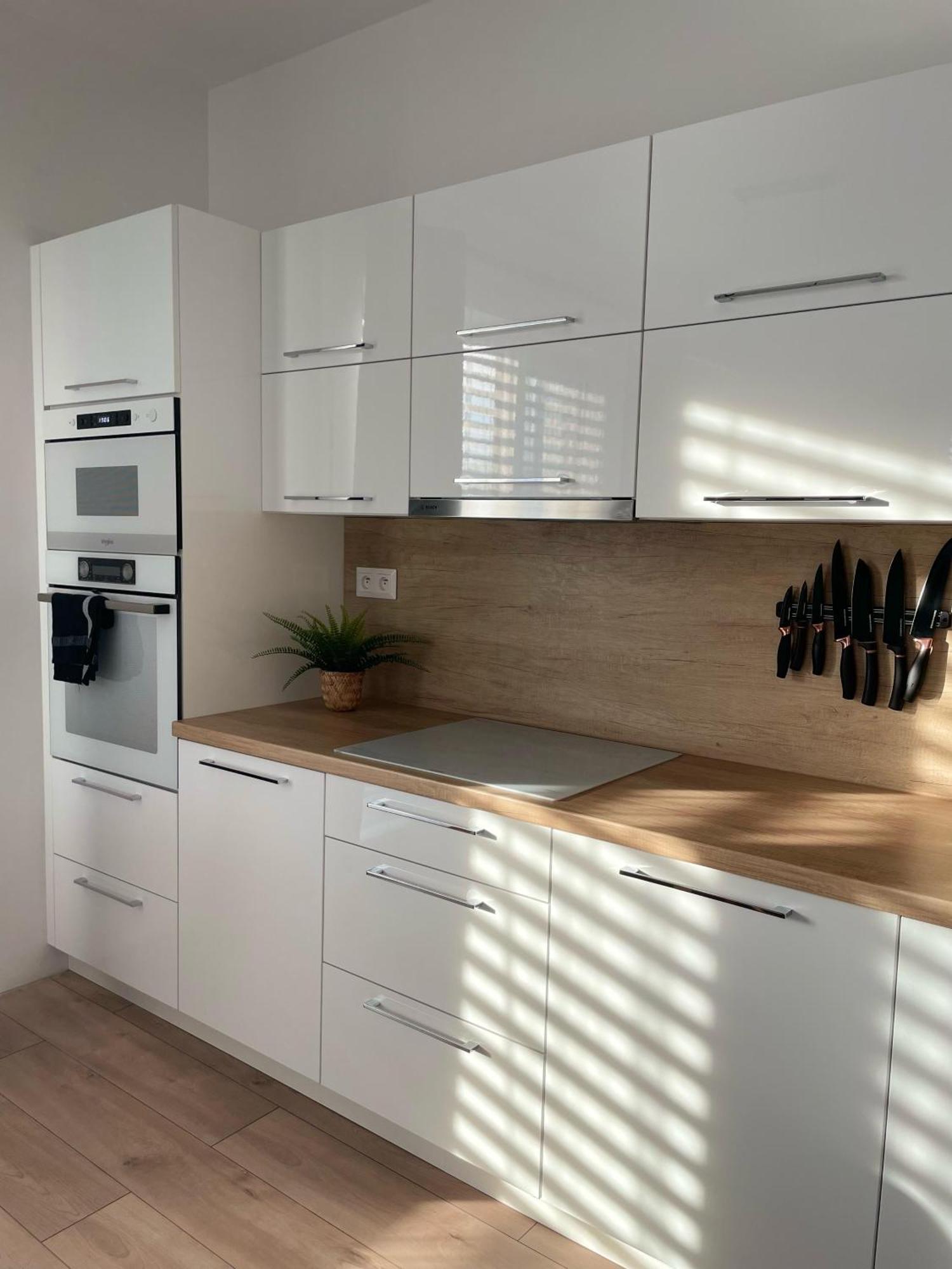 Klimatizovany Apartmanovy Dom, S Virivkou, 1B سينيتش المظهر الخارجي الصورة
